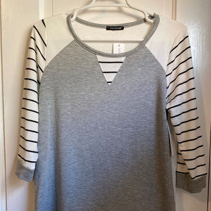 Pink Clover Raglan Sleeve Top